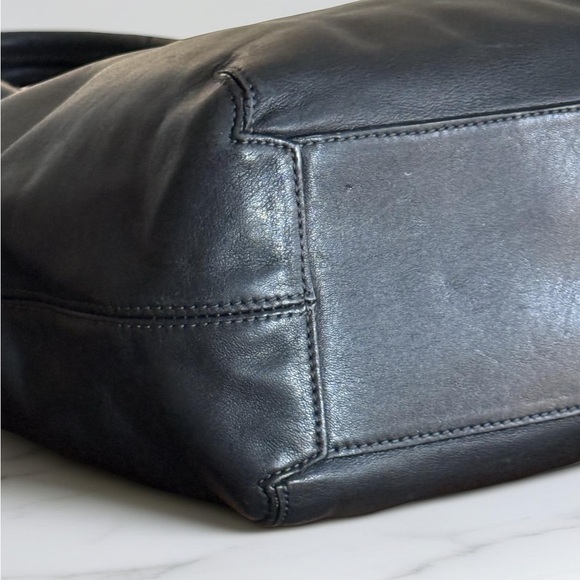 Authentic Coach Black Leather Bleeker Legacy Tote Bag! - Picture 7 of 13